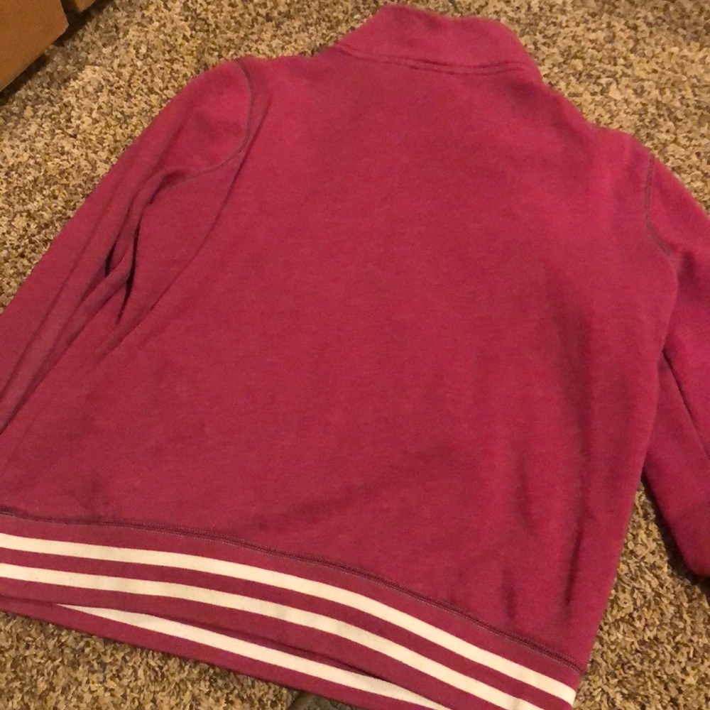 Victoria Secret pullover - Picture 2 of 3